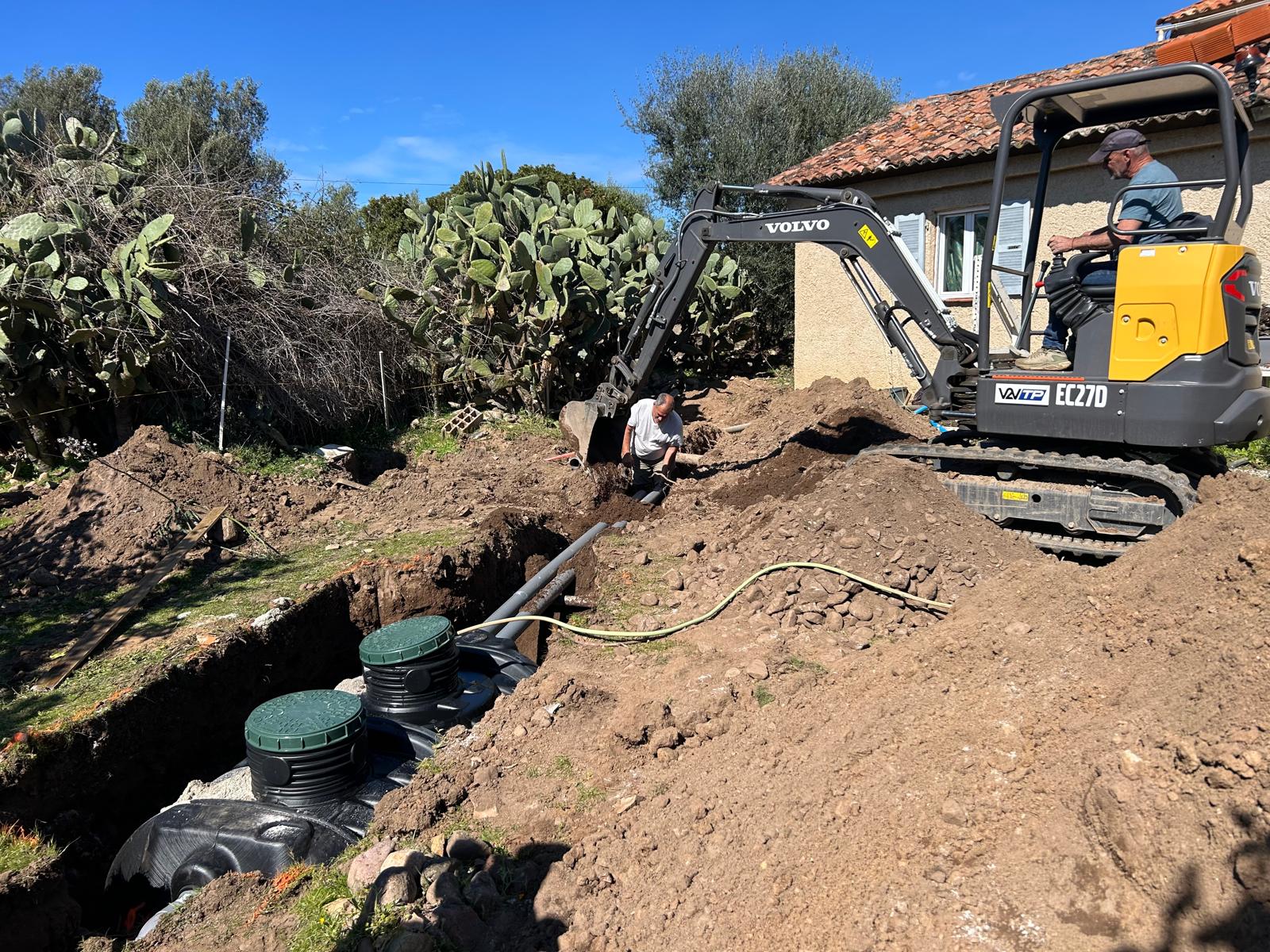 Piscine maçonnée finie avec mise en eau à Lumio